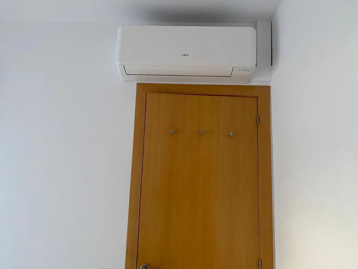 Funcional Apartamento Sitges 0*,  Spain